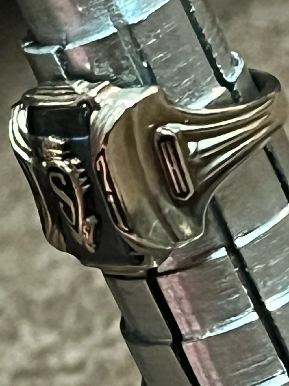 Vintage 1971 Standard Jostens High School Crest 10K White Gold Size 8 Ring 8.16g